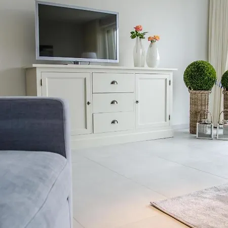 Apartment Jan Maat 3 *